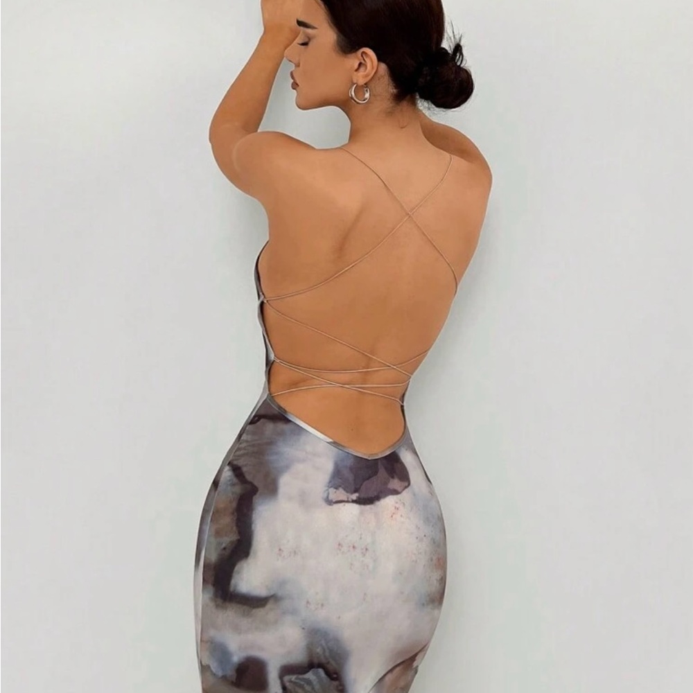 Tan and Black Sleeveless Bodycon Cocktail Dress